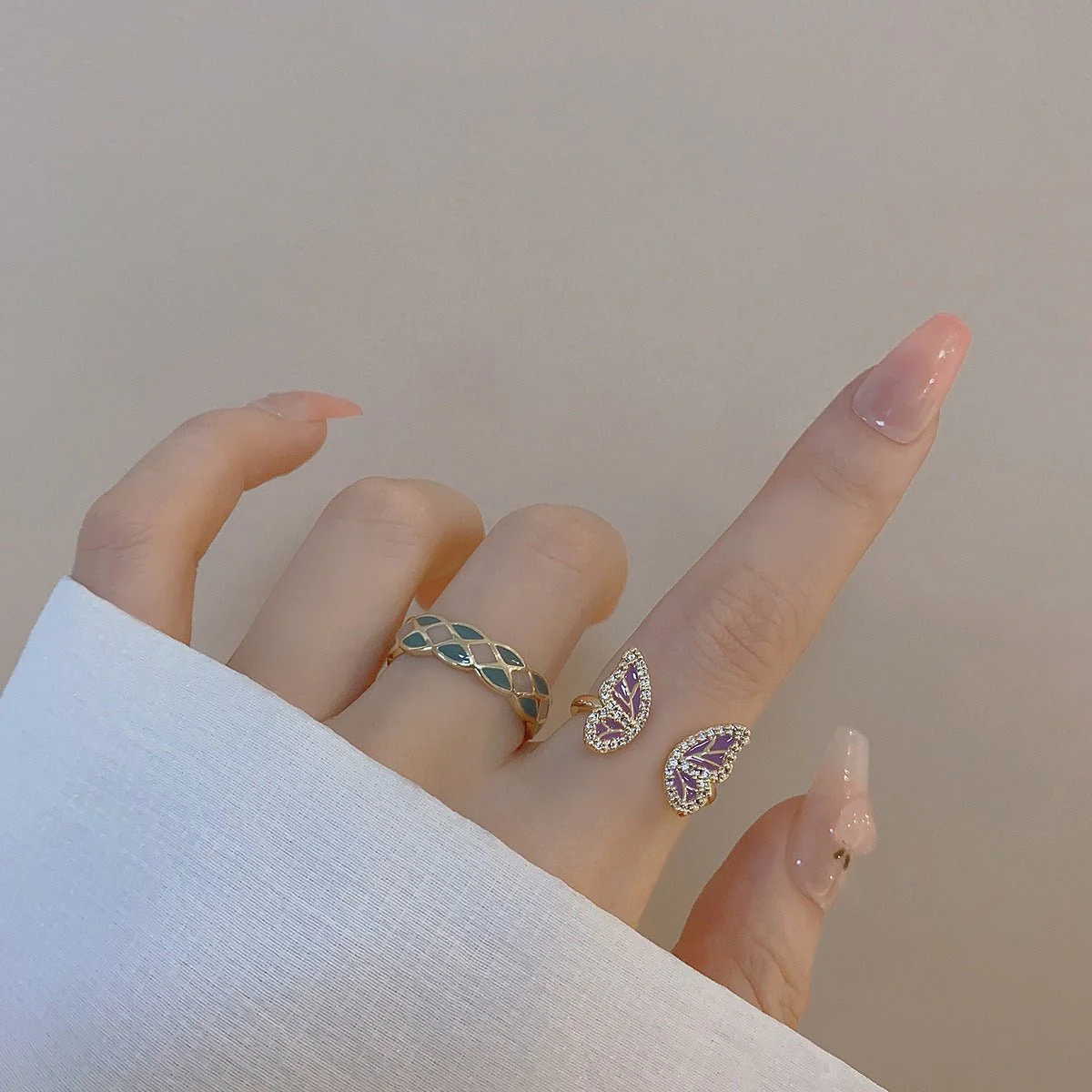 Thumb 2
